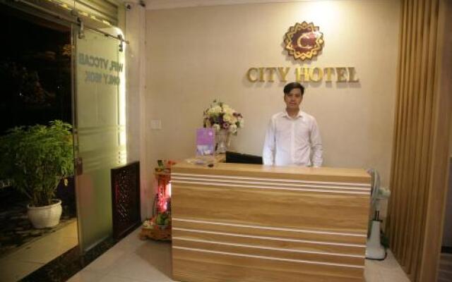 City Hotel
