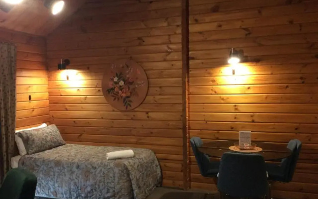 Alpine Lodge Motel