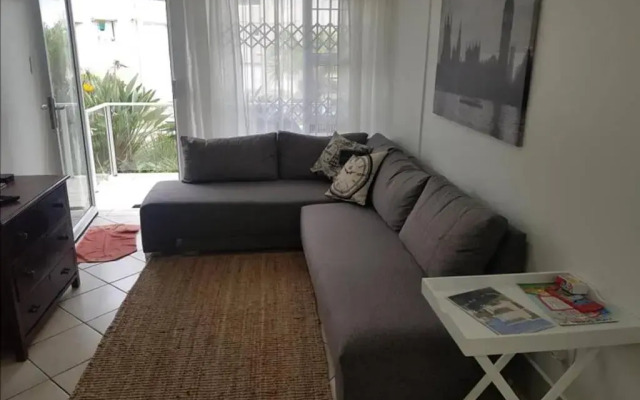 Uvongo Chalets 12