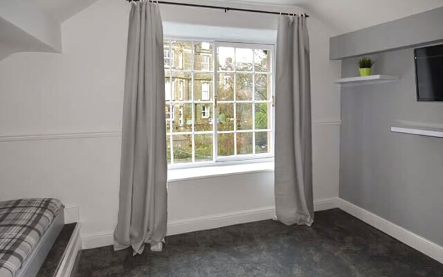 Flat 13 Sandringham Court