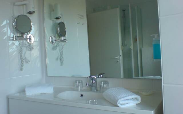 Hotel Schloss Wedendorf