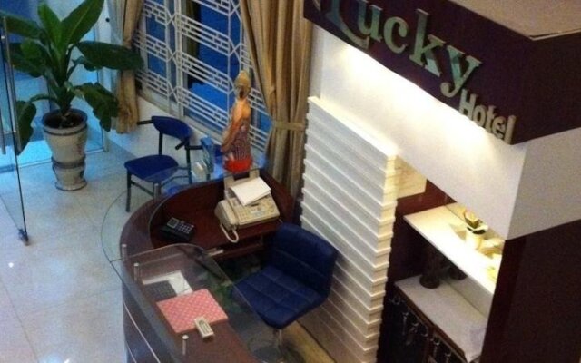 Lucky Hotel