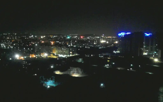 Amanora Park Town