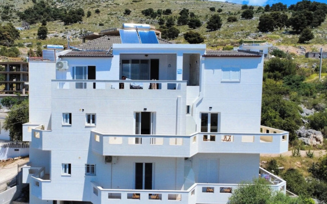 Aliko residence