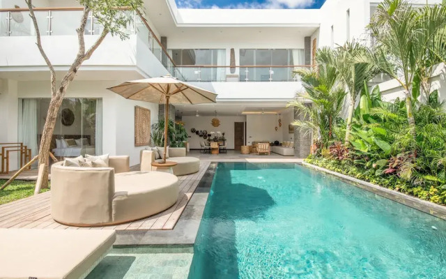 SOL n2 Villa in Dalung