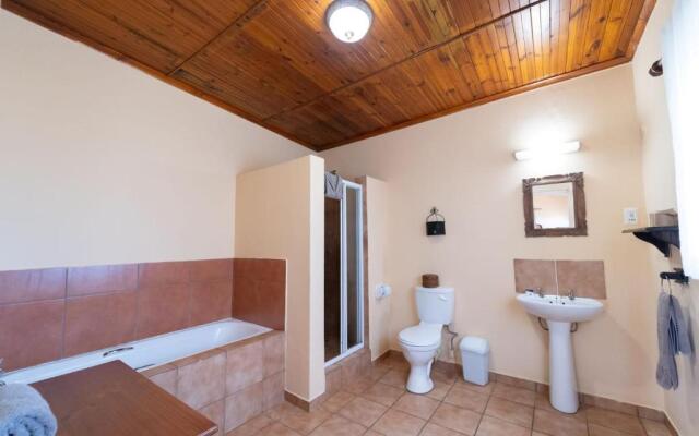 Gooderson Bushlands Game Lodge