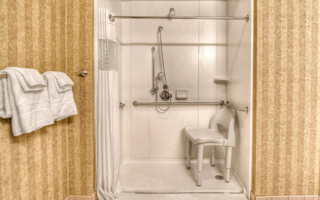 Hampton Inn & Suites by Hilton Petoskey