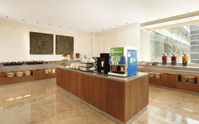 Diamond Hotel Kuta Bali