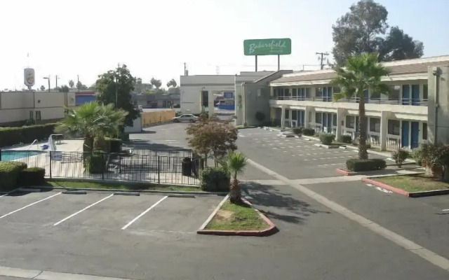 Quality Inn White Lane