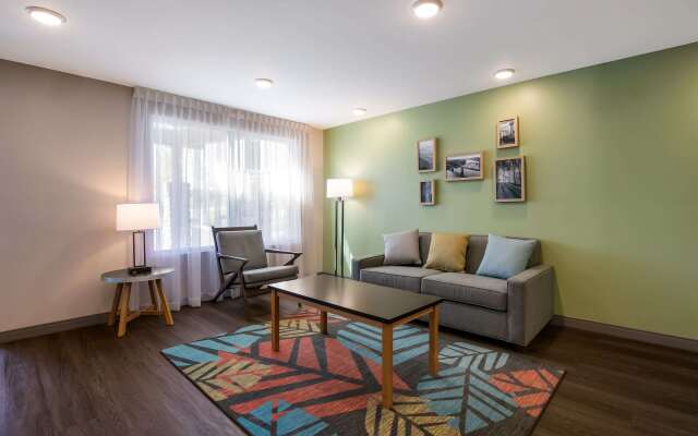 WoodSpring Suites Knoxville - Cedar Bluff