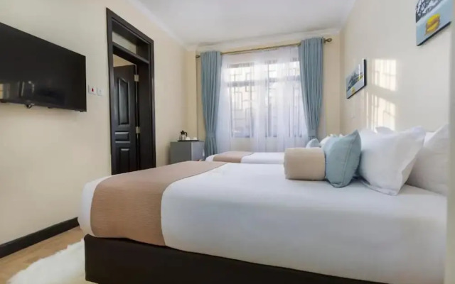 Lancaster Luxury Suites by Edmor Suites