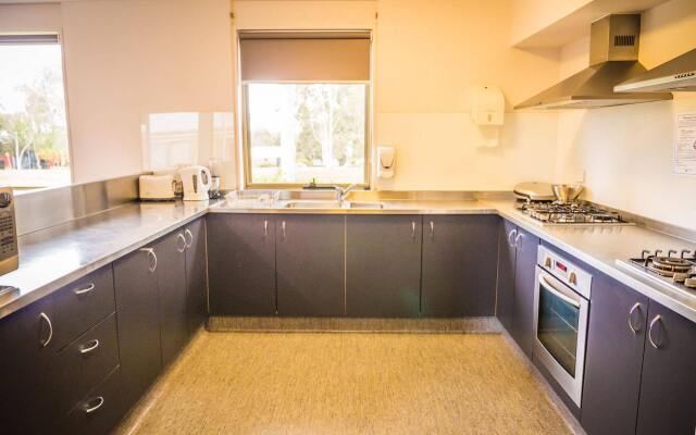 Deakin Geelong Units