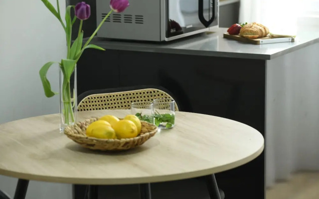 Charming Studio Apartment with kitchen