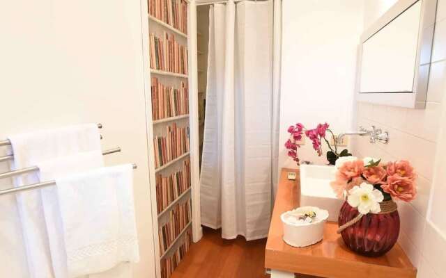 Romantic Flat near Metro Flaminio&Popolo