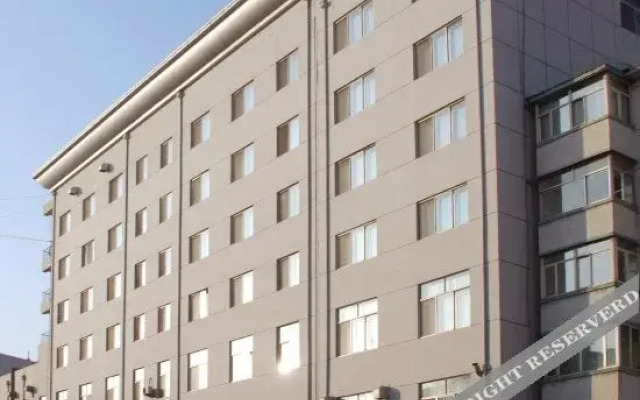Ulanqab Yingshan Hotel (Jining South Railway Station)