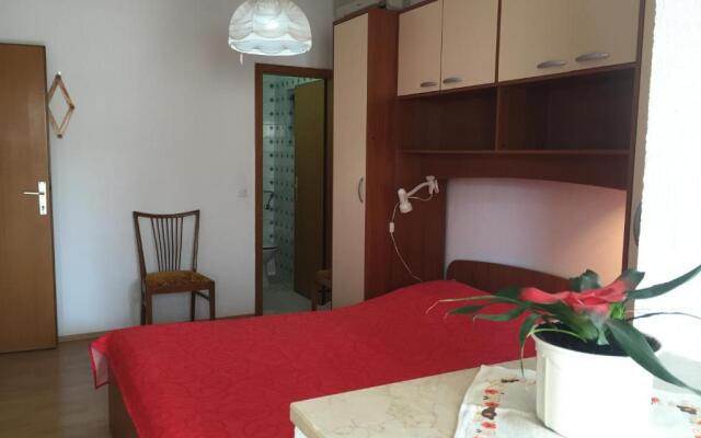 Apartments Bilic Nemira