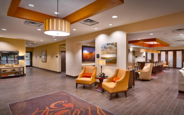 Hampton Inn Omaha/West Dodge Road (Old Mill)