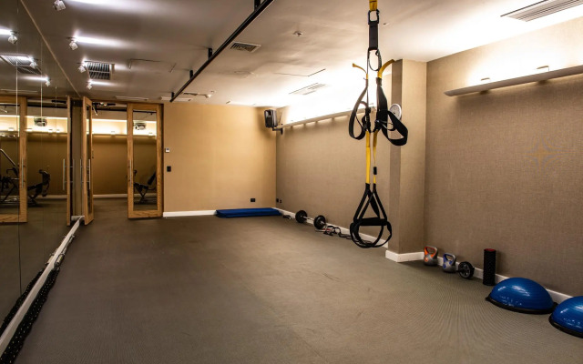 The Singular Santiago