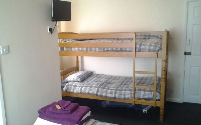 Twin Palms Guesthouse