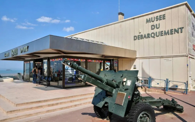 Appartement en front de mer avec terrasse et vue mer