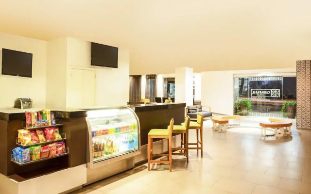 Hotel Plaza Genova Centro