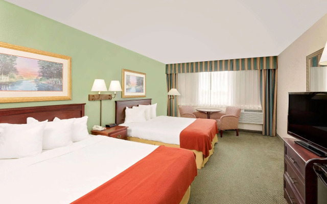 Wyndham Garden Dallas North