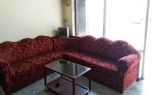 Hotel Charlene - Mall Road, Mussoorie
