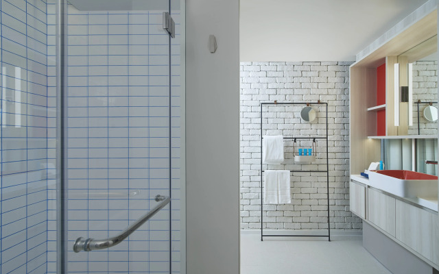 Shama Yen-Akat Bangkok