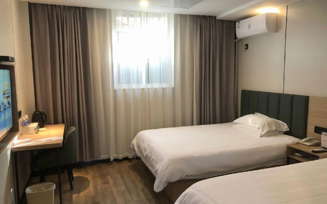 GreenTree Inn Yangzhou Slender West Lake Wencheng Attic Express Hotel