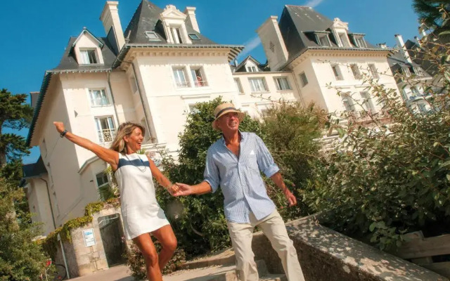 Hôtel Vacances Bleues Villa Caroline