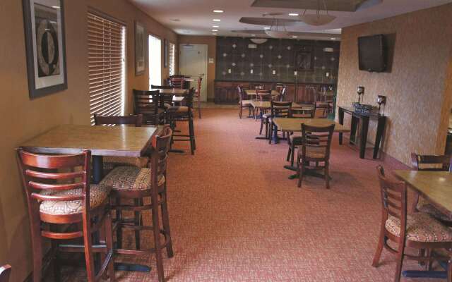 La Quinta Inn & Suites by Wyndham Bismarck