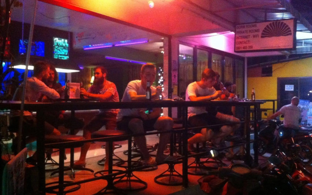 Baan Tai Backpackers
