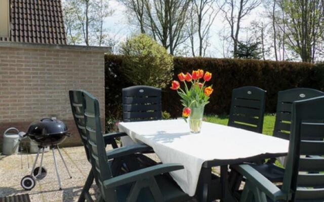 Holiday Home De Wielen