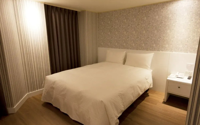 Golden Pacific Hotel- Taichung