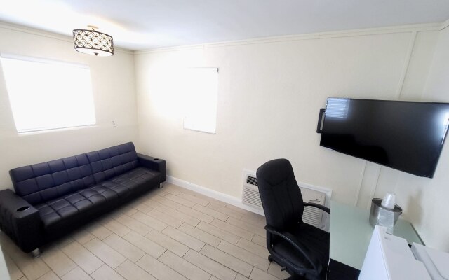 Chateau Mar Beach Resort