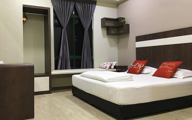 Amadel Residence
