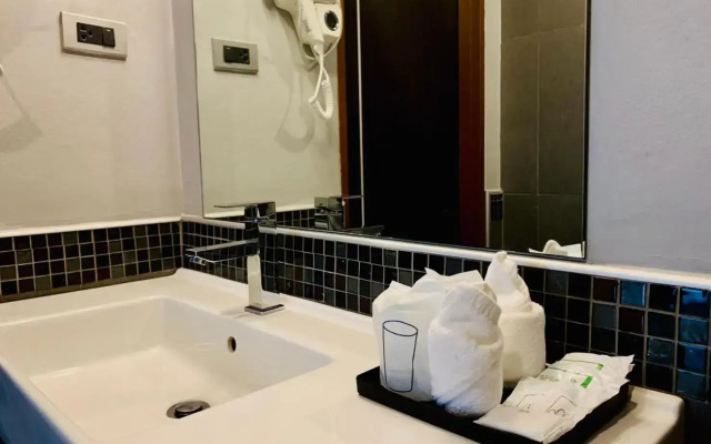 Comet Hotel Suratthani