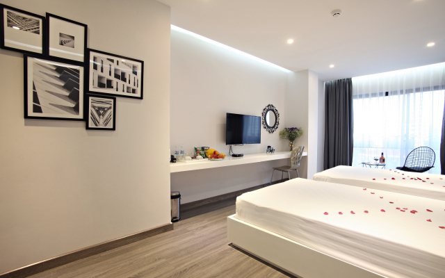 Ping Hanoi Hotel