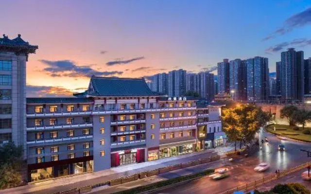 TRUE GO Hotel (Xi'an Zhonglou North Street Subway Station Store)