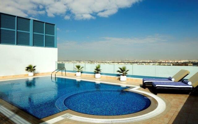 Radisson Blu Hotel Apartment Dubai Silicon Oasis
