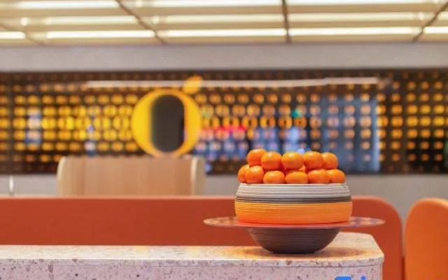 Orange Hotel (Harbin West Dazhi Street Gongda Branch)