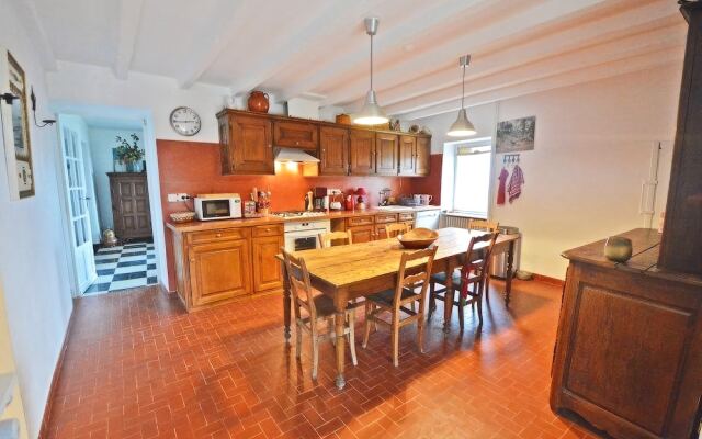 Mas De La Sauvagère