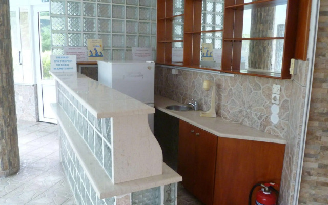 Anilio Plaza
