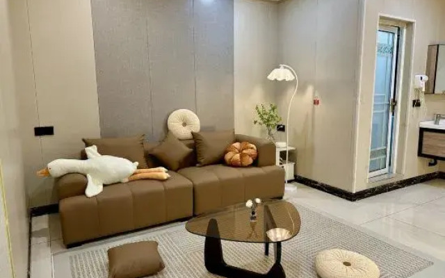 Puning Shihai Business Apartment