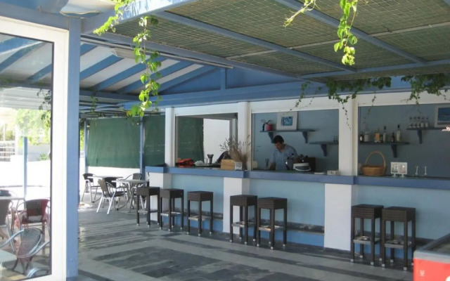 Zefiros Beach