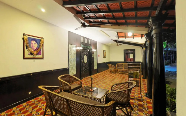 AMS Raj Palace Sundar