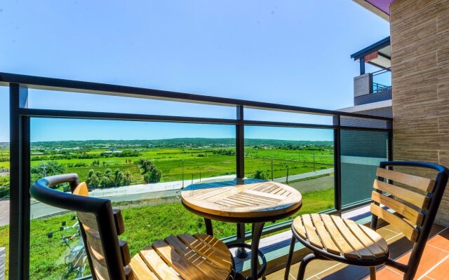 Lisinty Resort