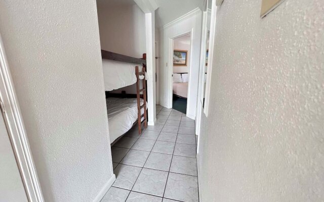 Victorian 4107 - Sandy Bottoms