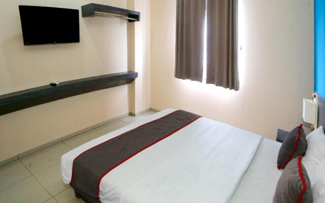 Hotel Fiducia Pondok Gede