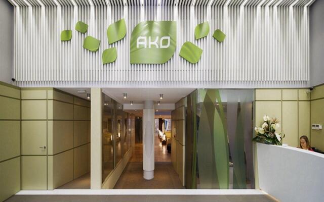 Ako Suite